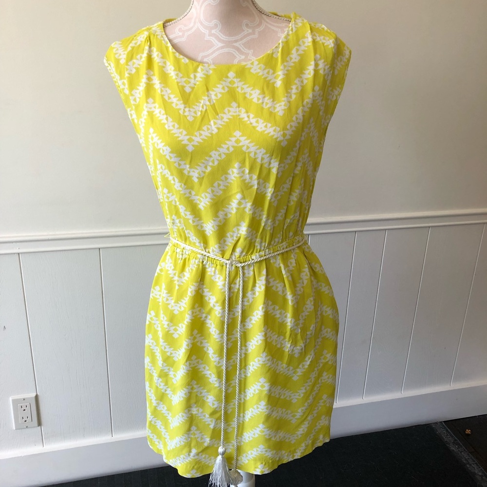 Greylin yellow chevron dress size L